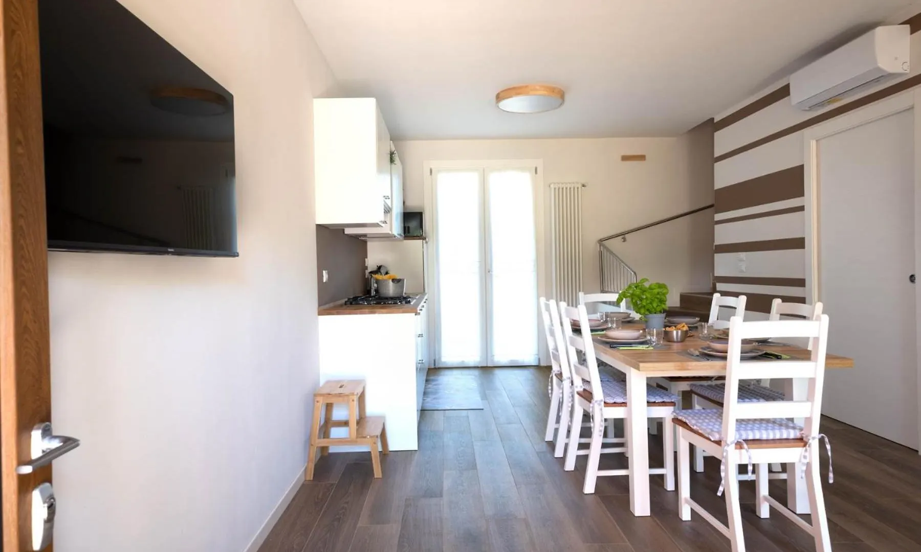 Syrma - Accogliente Villetta A Schiera Sirmione 0*,  Italy